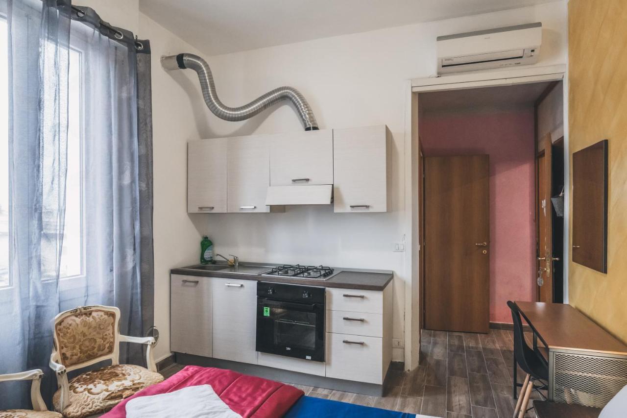 Bulldog Station Apartments With Private Wc, Ac, Tv Mestre Exteriér fotografie