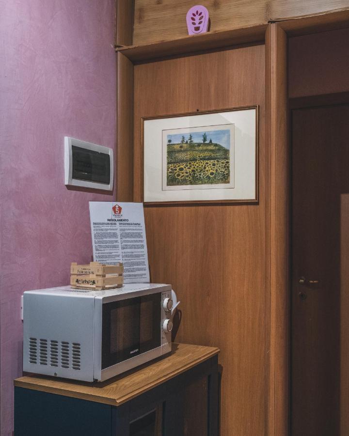 Bulldog Station Apartments With Private Wc, Ac, Tv Mestre Exteriér fotografie