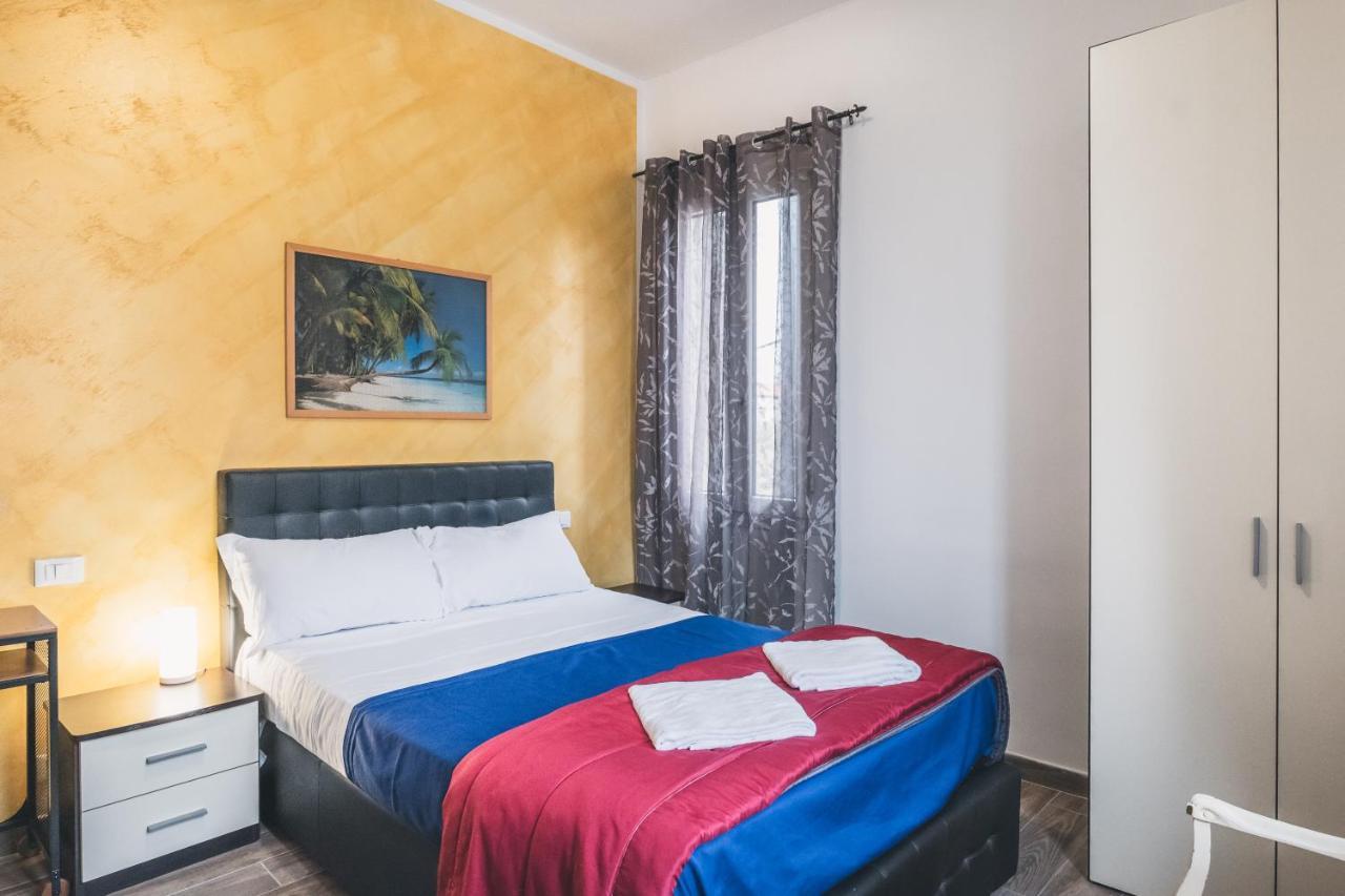 Bulldog Station Apartments With Private Wc, Ac, Tv Mestre Exteriér fotografie